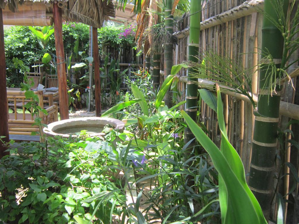 Local Beach Homestay Hội An Extérieur photo